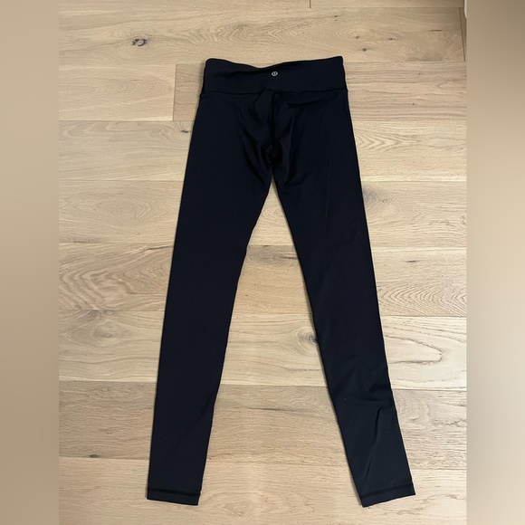 Lululemon leggings - Picture 3 of 4